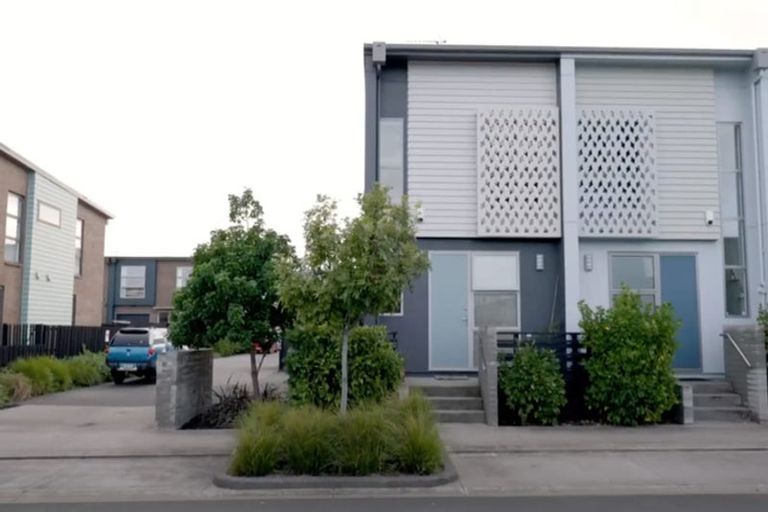 Photo of property in 20 Oioi Road, Hobsonville, Auckland, 0616