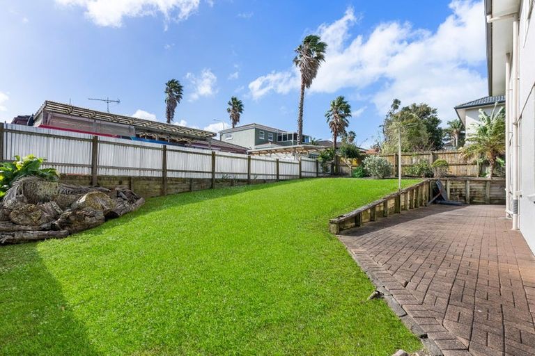 Photo of property in 19 Belgate Place, Somerville, Auckland, 2014