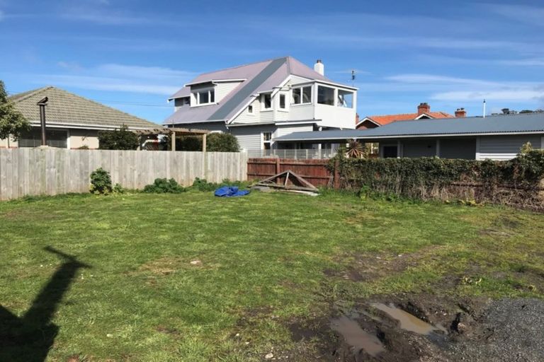 Photo of property in 94a Hargest Crescent, Saint Clair, Dunedin, 9012