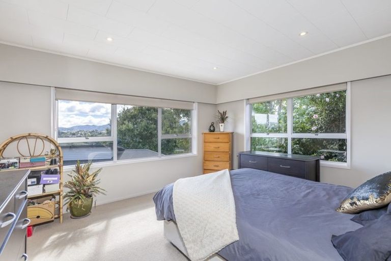 Photo of property in 24 Walton Road, Paraparaumu Beach, Paraparaumu, 5032