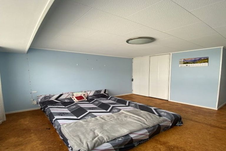 Photo of property in 2/23 Mataura Place, Clover Park, Auckland, 2019