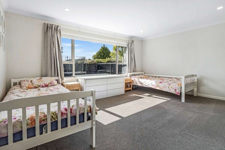 Photo of property in 14 Centaurus Road, Cashmere, Christchurch, 8022