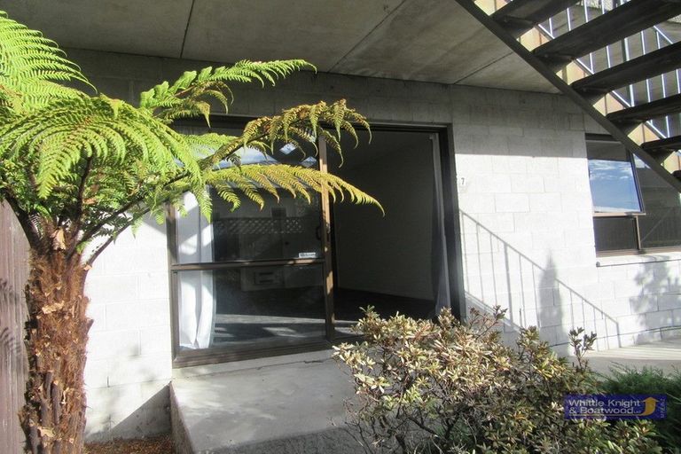 Photo of property in 1/390 Barbadoes Street, Christchurch Central, Christchurch, 8013