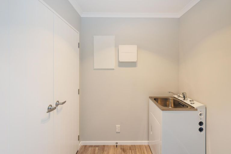 Photo of property in 168 Maxwells Line, Awapuni, Palmerston North, 4412