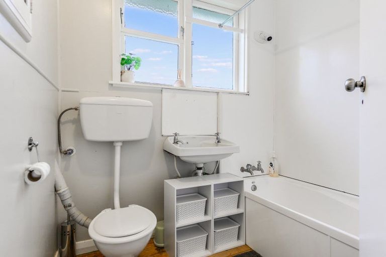 Photo of property in 24 Rotowaro Road, Huntly, 3700