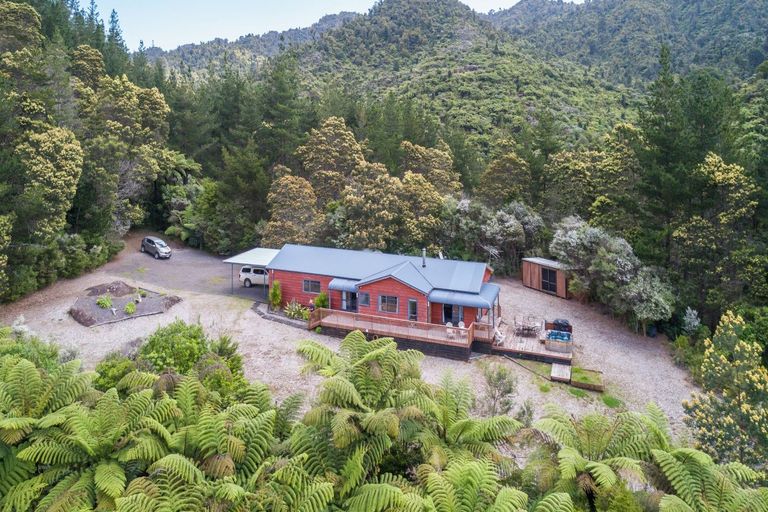 Photo of property in 738 The 309 Road, Waiau, Coromandel, 3581