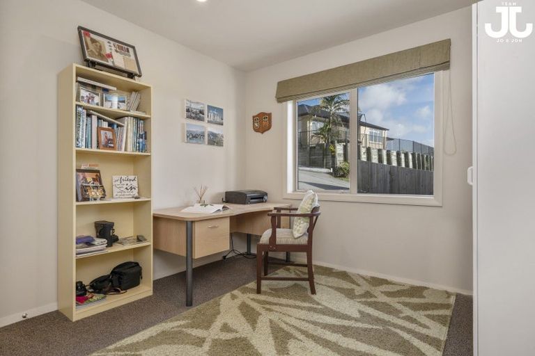 Photo of property in 14 Kakapo Place, Pyes Pa, Tauranga, 3112