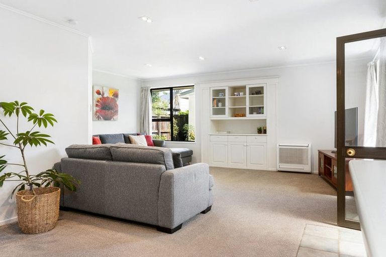 Photo of property in 8 Sabys Road, Halswell, Christchurch, 8025