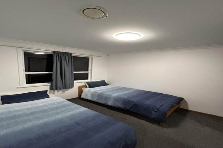 Photo of property in 1 Harris Street, Mount Maunganui, 3116