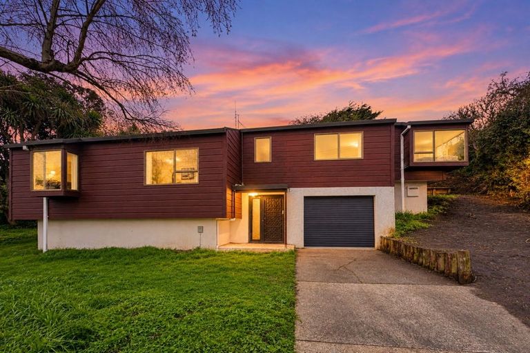 Photo of property in 24 Kent Road, Saint Johns Hill, Whanganui, 4501