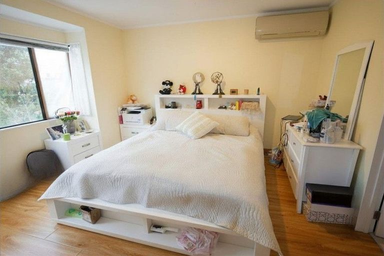 Photo of property in 18/8 Margan Avenue, New Lynn, Auckland, 0600