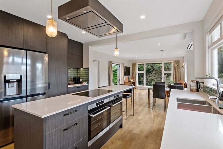 Photo of property in 19 Joyce Crescent, Ilam, Christchurch, 8041