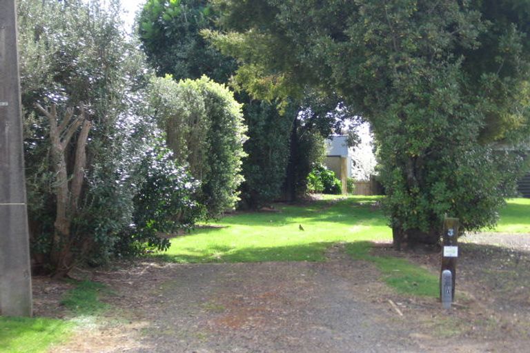 Photo of property in 3 Dawn Avenue, Hahei, Whitianga, 3591