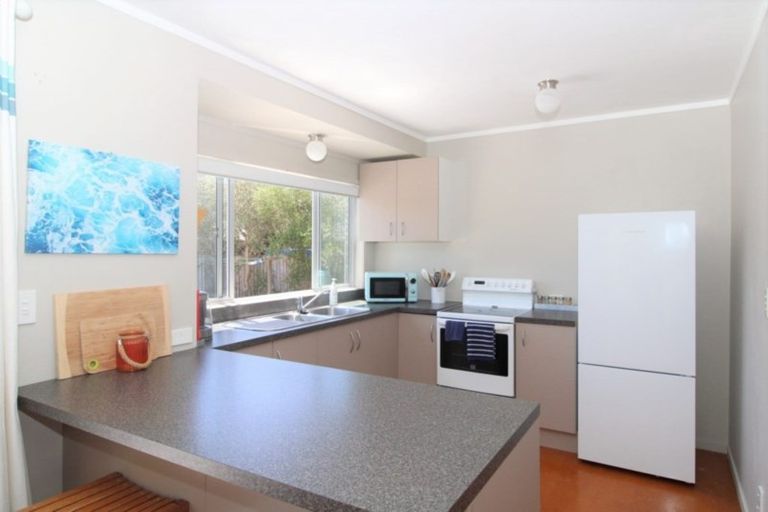 Photo of property in 664 Matarangi Drive, Matarangi, Whitianga, 3592