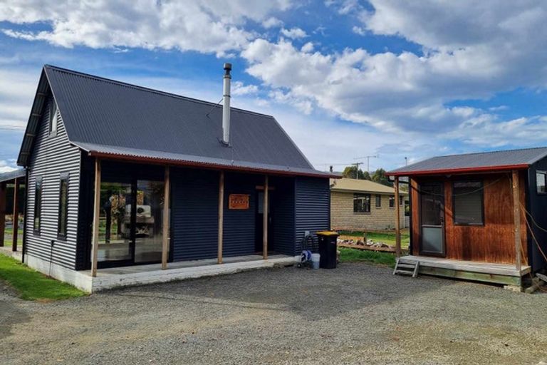 Photo of property in 44 Wylam Street, Waikaia, 9778