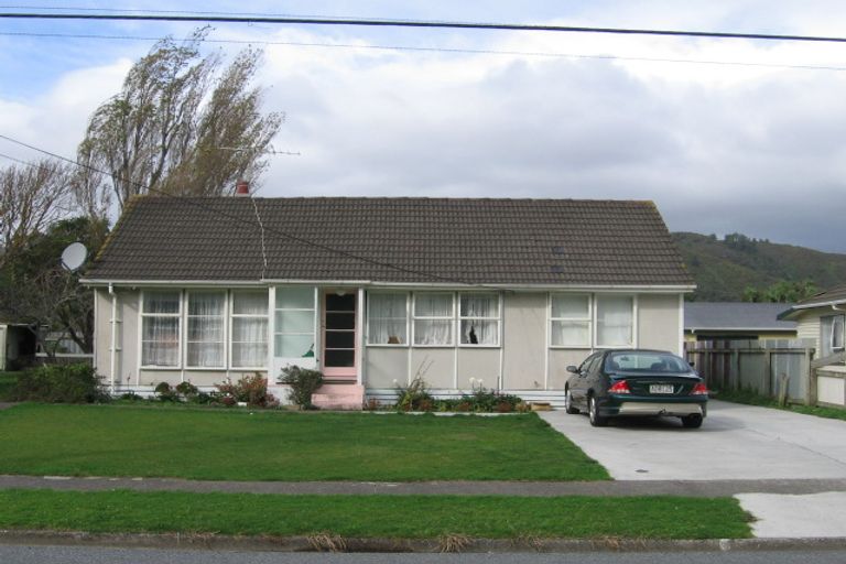 Photo of property in 1194 Taita Drive, Taita, Lower Hutt, 5011