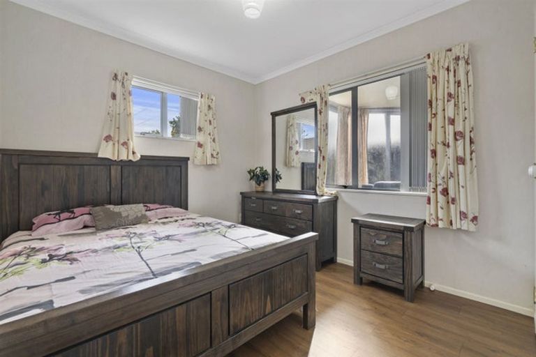 Photo of property in 32 Pooles Road, Greerton, Tauranga, 3112