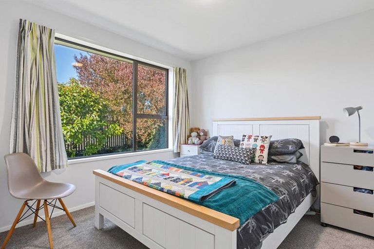 Photo of property in 12 Sabys Road, Halswell, Christchurch, 8025