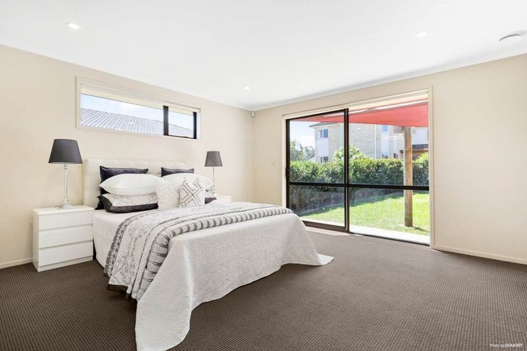 Photo of property in 3 Ohau Court, Fairview Heights, Auckland, 0632