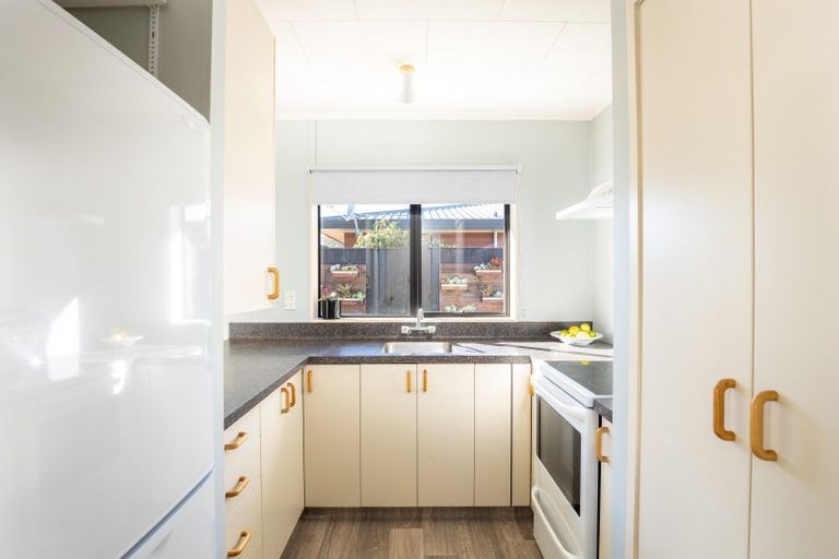 Photo of property in 273/1 Mangorei Road, Merrilands, New Plymouth, 4312