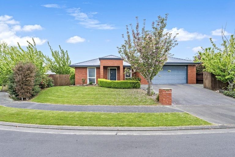 Photo of property in 6 Armil Place, Lincoln, 7608