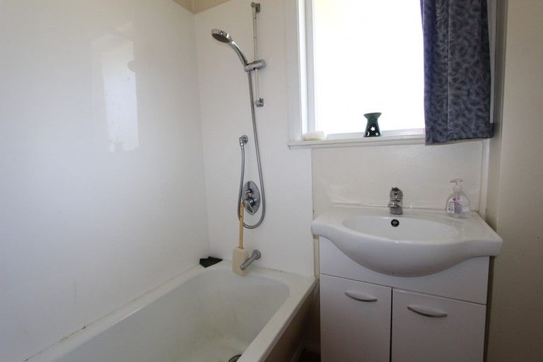 Photo of property in 17 Wilson Street, Pahiatua, 4910