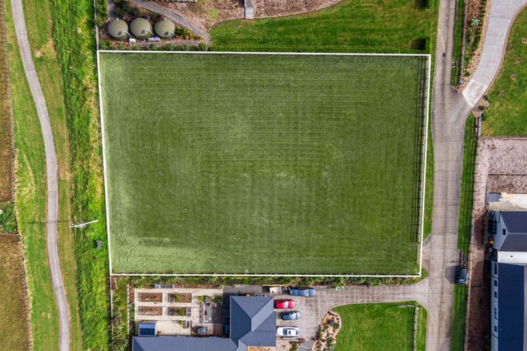 Photo of property in 3 Braxonne Close, Pukekohe, 2120