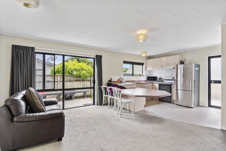 Photo of property in 104b Linton Crescent, Whangamata, 3620