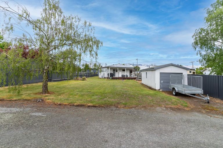 Photo of property in 15 Macaulay Place, Twizel, 7901