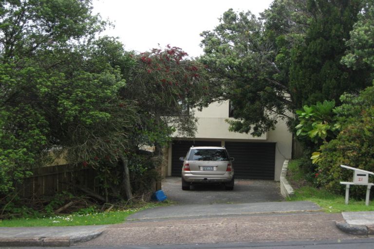 Photo of property in 21 Ladies Mile, Manly, Whangaparaoa, 0930