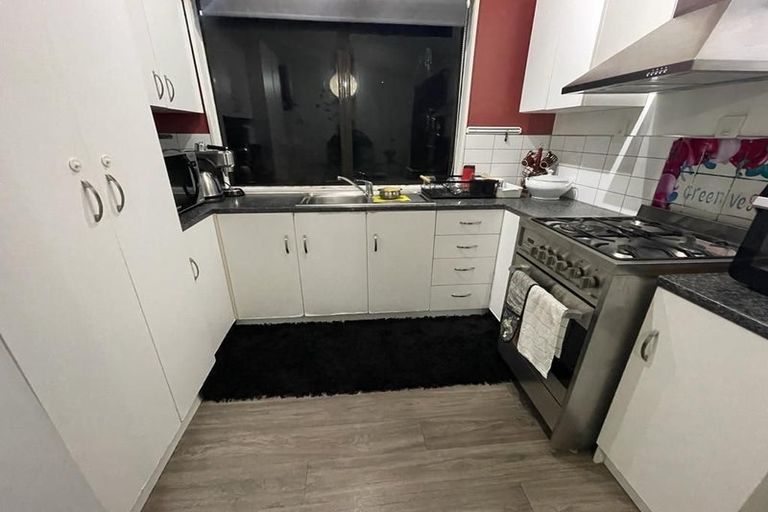 Photo of property in 7 Rawson Street, Tawa, Wellington, 5028