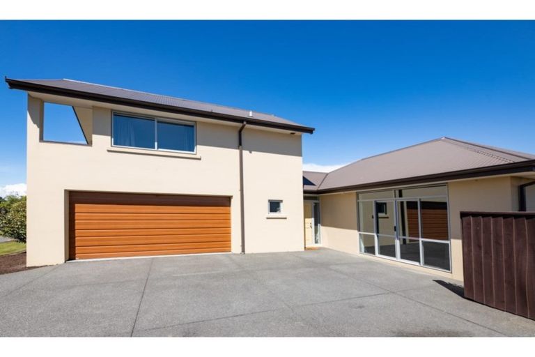 Photo of property in 17 Maurice Stanton Place, Shirley, Christchurch, 8052