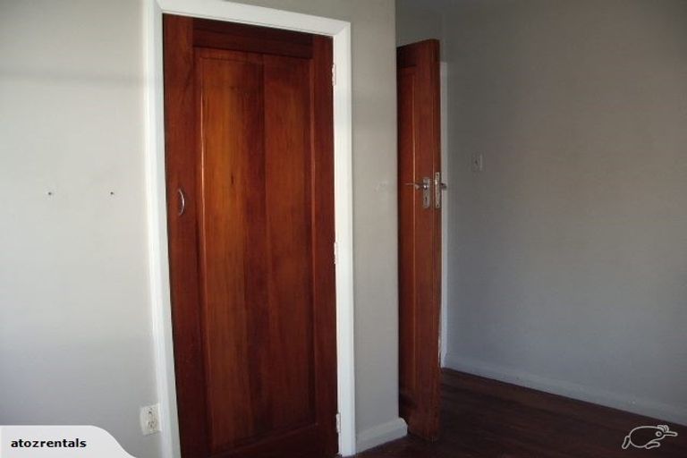 Photo of property in 365 Hills Road, Mairehau, Christchurch, 8013