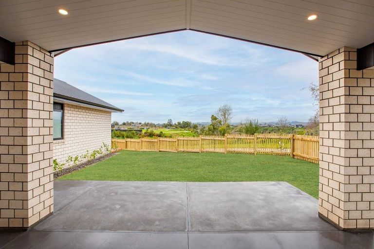 Photo of property in 19b Silverwood Lane, Leamington, Cambridge, 3495