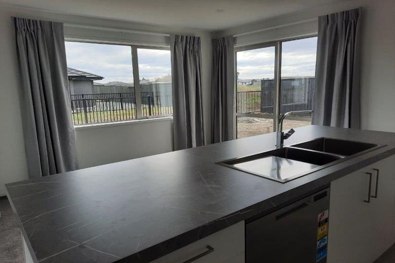 Photo of property in 322 Halswell Junction Road, Halswell, Christchurch, 8025