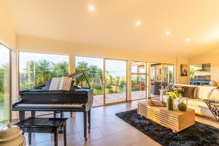 Photo of property in 28 Aston Road, Waikanae, 5391