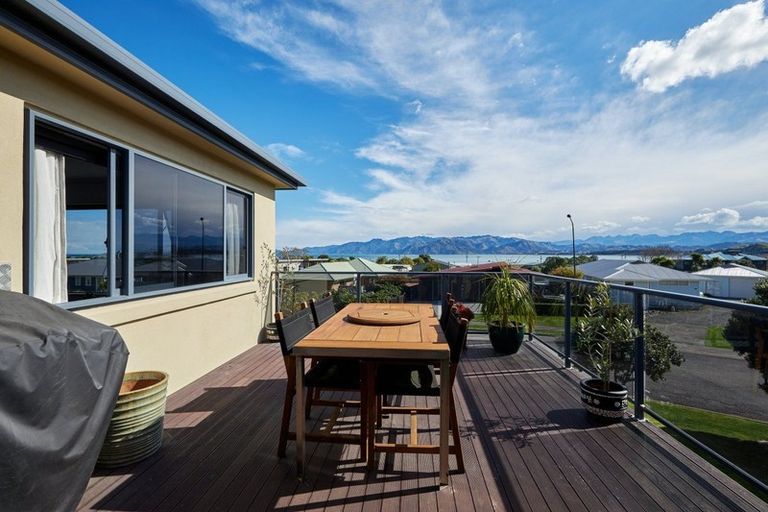 Photo of property in 46 Kotuku Road, South Bay, Kaikoura, 7300