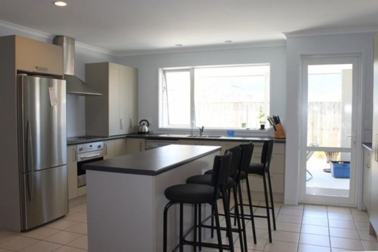 Photo of property in 32 Kendall View, Stoke, Nelson, 7011