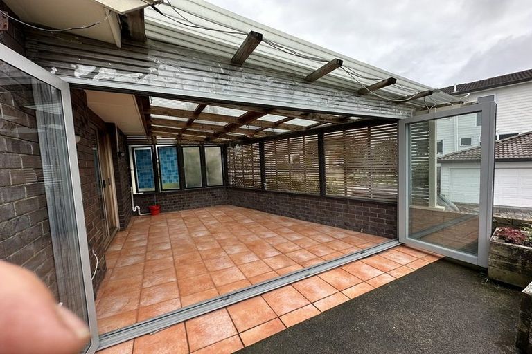 Photo of property in 557 East Coast Road, Browns Bay, Auckland, 0630