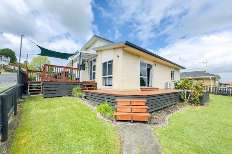 Photo of property in 1 Ohinemuri Place, Paeroa, 3600