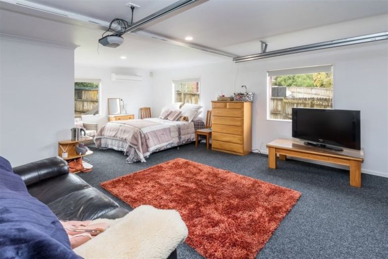 Photo of property in 67 Gosford Drive, Botany Downs, Auckland, 2010