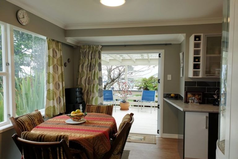 Photo of property in 2 Teal Place, Selwyn Heights, Rotorua, 3015