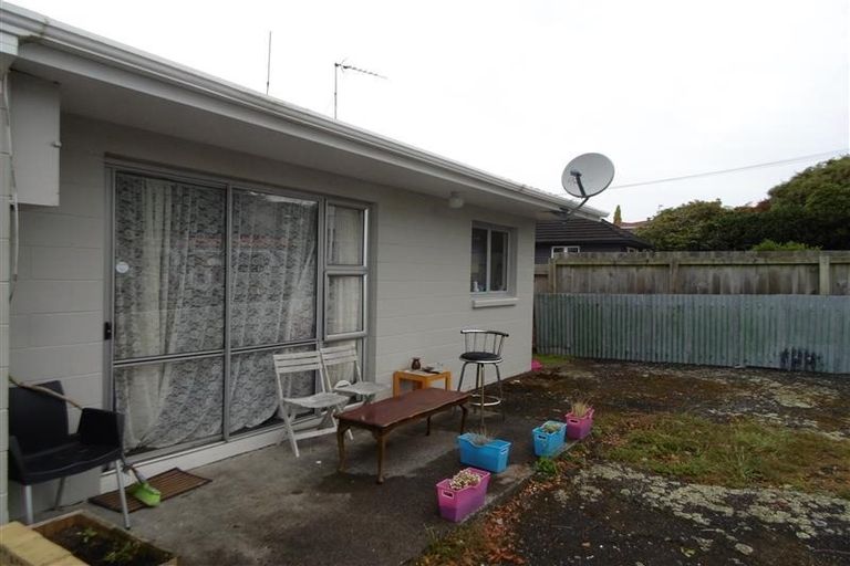 Photo of property in 10d Govett Avenue, Frankleigh Park, New Plymouth, 4310