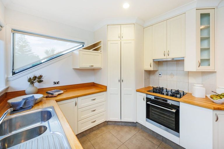 Photo of property in 23 Trent Avenue, Hokowhitu, Palmerston North, 4410