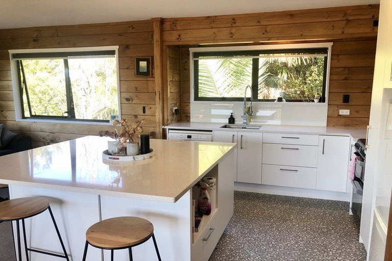 Photo of property in 47 Stillwater Crescent, Stillwater, Silverdale, 0993