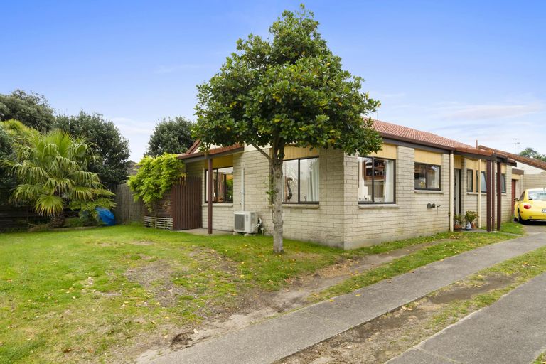 Photo of property in 121a Dickson Road, Papamoa Beach, Papamoa, 3118