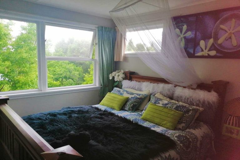 Photo of property in 11 William Benton Street, Featherston, 5710