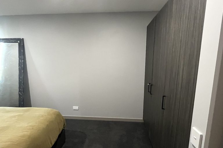 Photo of property in 104/2 Launch Road, Hobsonville, Auckland, 0616