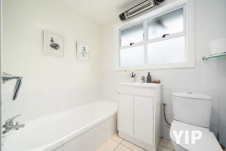 Photo of property in 34 Spur Grove, Titahi Bay, Porirua, 5022