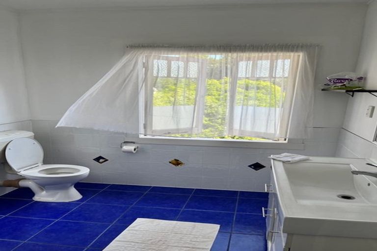 Photo of property in 2/24 West End Road, Herne Bay, Auckland, 1022